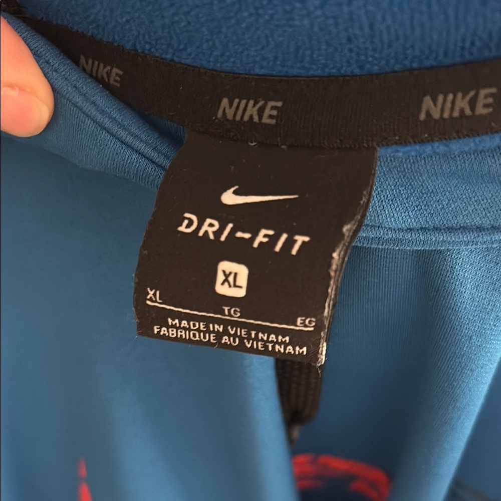 Nike Hoodie - Picture 4 of 4